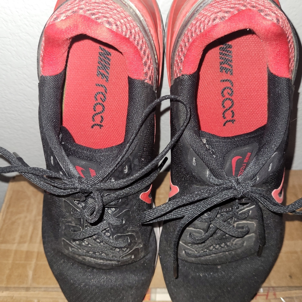 Nike Sneakers